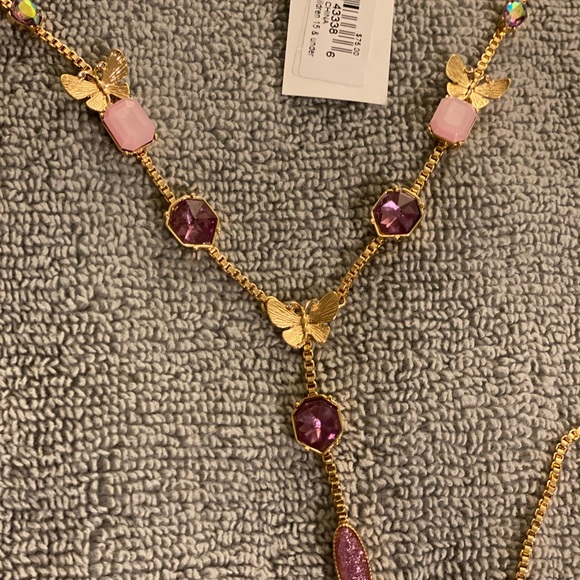 Betsey Johnson Butterfly 🦋 necklace - Picture 3 of 6